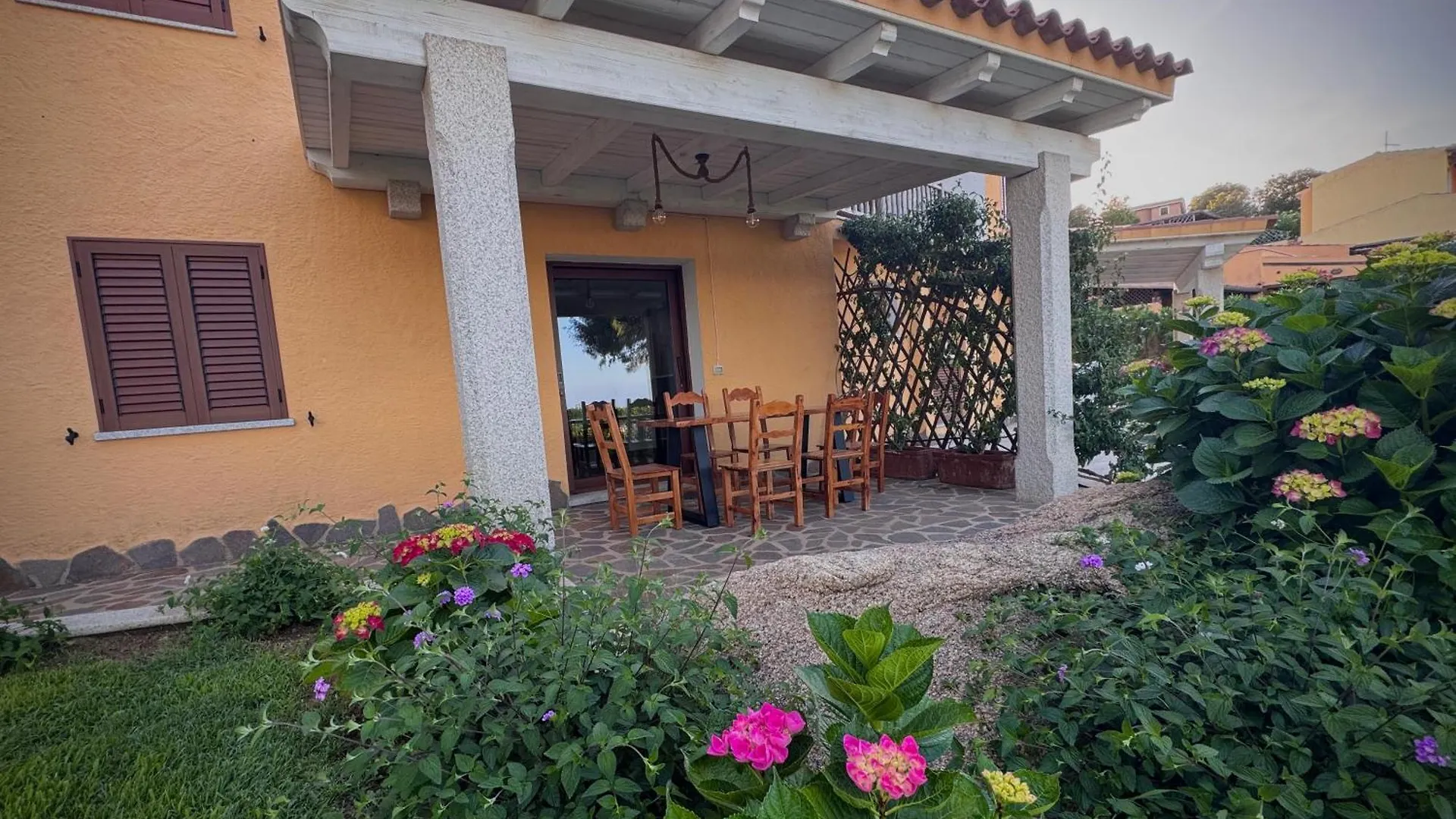 Апартаменты Villa Nibbaru Канниджионе